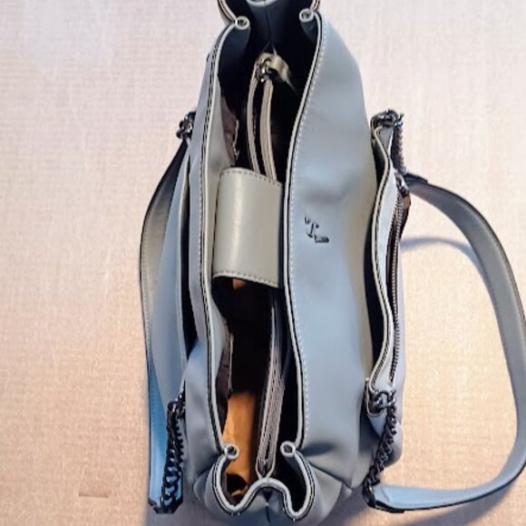 Simply Vera by Vera Wang dark/light gray large shoulder handbag w/9 compartments - Picture 8 of 11